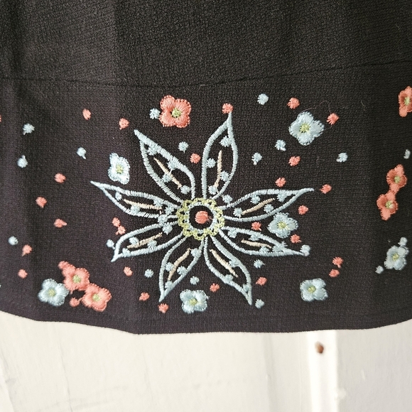LaVie Boheme Women’s Black Embroidered A-Line Knee-length Skirt Size 10, Boho - Picture 5 of 7